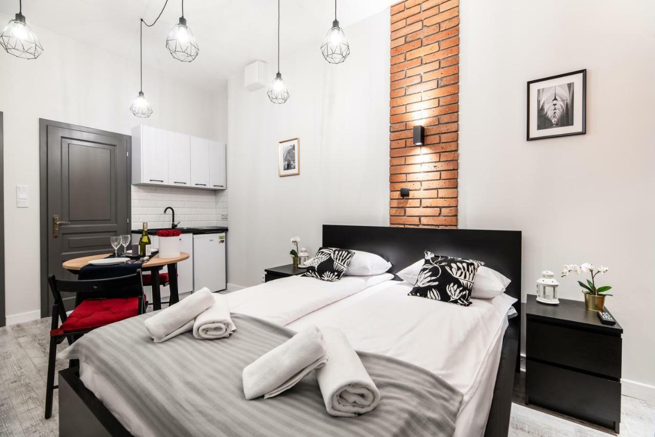Hotel apartamentowy Dietla 32 - Ideal Location In The Heart Of Krakow, Between Main Square And Kazimierz District Kraków